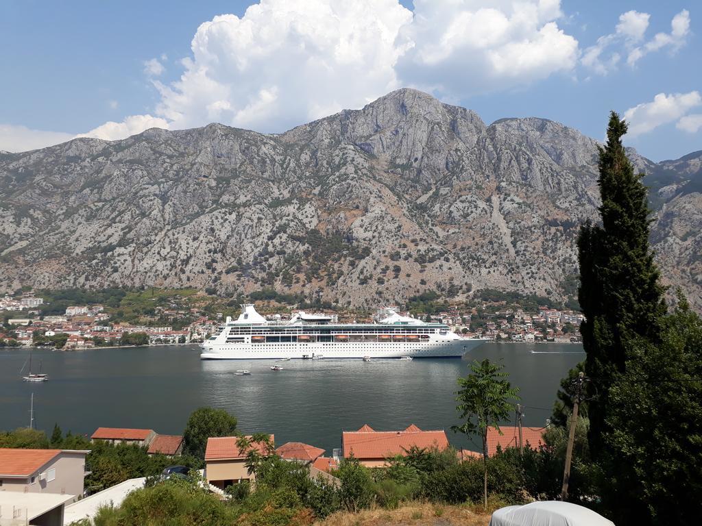 Apartments Panorama Kotor Exterior photo